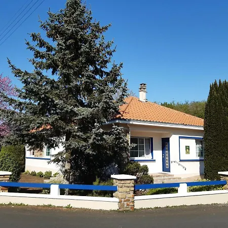 Maison Familiale Renovee, 15 Km De La Mer, Jardin Clos Avec Terrasse Et Ping-pong, Centre Bourg - Fr-1-306-894 Semesterbostad