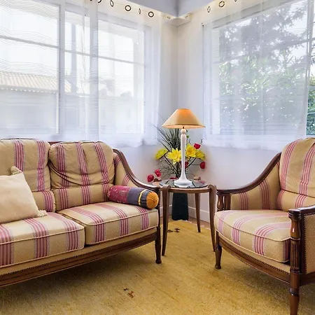 Maison Familiale Renovee, 15 Km De La Mer, Jardin Clos Avec Terrasse Et Ping-pong, Centre Bourg - Fr-1-306-894 * Machecoul